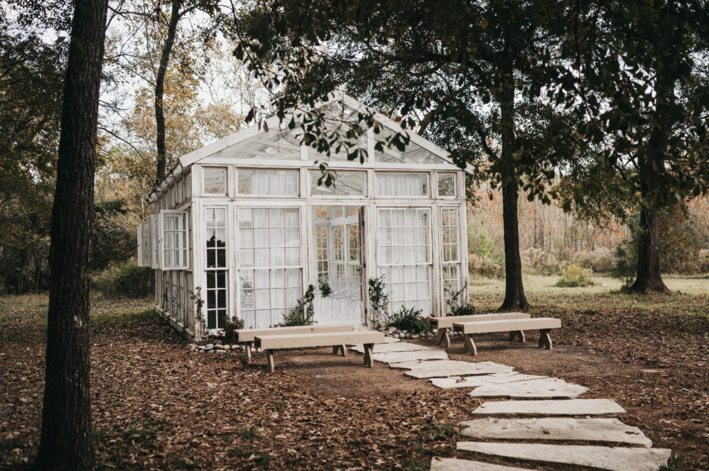 The Willow at The Oak Atelier | Intimate, elegant wedding venues in Houston, Texas